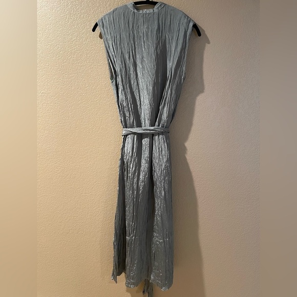 Vince Gorgeous Shimmering Olive Dress - Picture 9 of 9